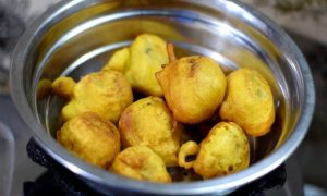 Easy masala bonda recipeMasala Bonda Recipe (Crispy South Indian Snack)