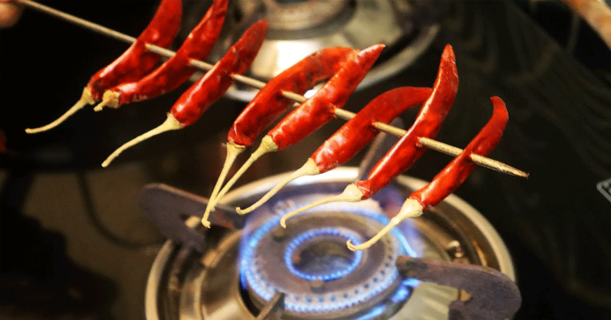 Tips to Maximize Flavor from Dried Red Chilies