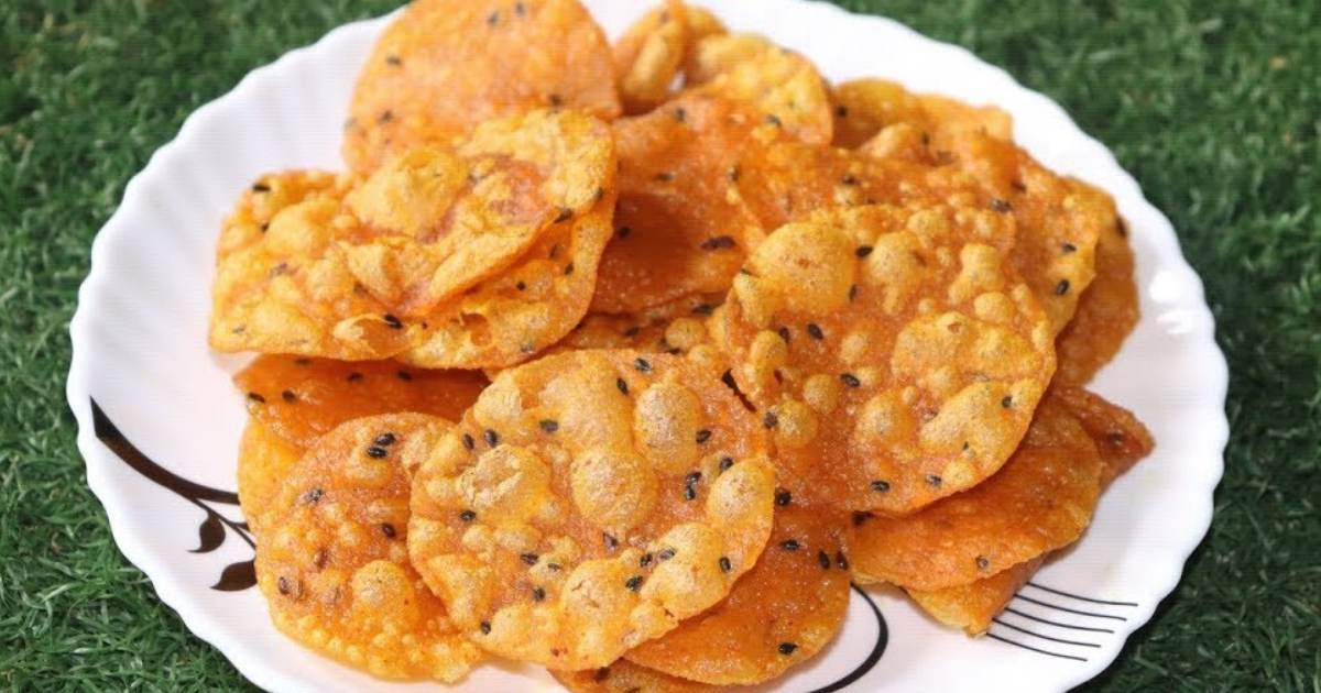 Crispy Pappada Vada Recipe