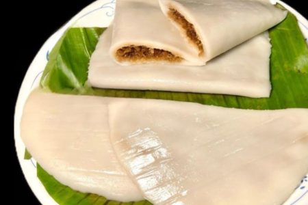 Easy Ela Ada (Kerala Style Steamed Banana Leaf Snack)