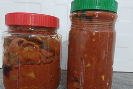 Fenugreek Mango Pickle (Methi Aam Achar)