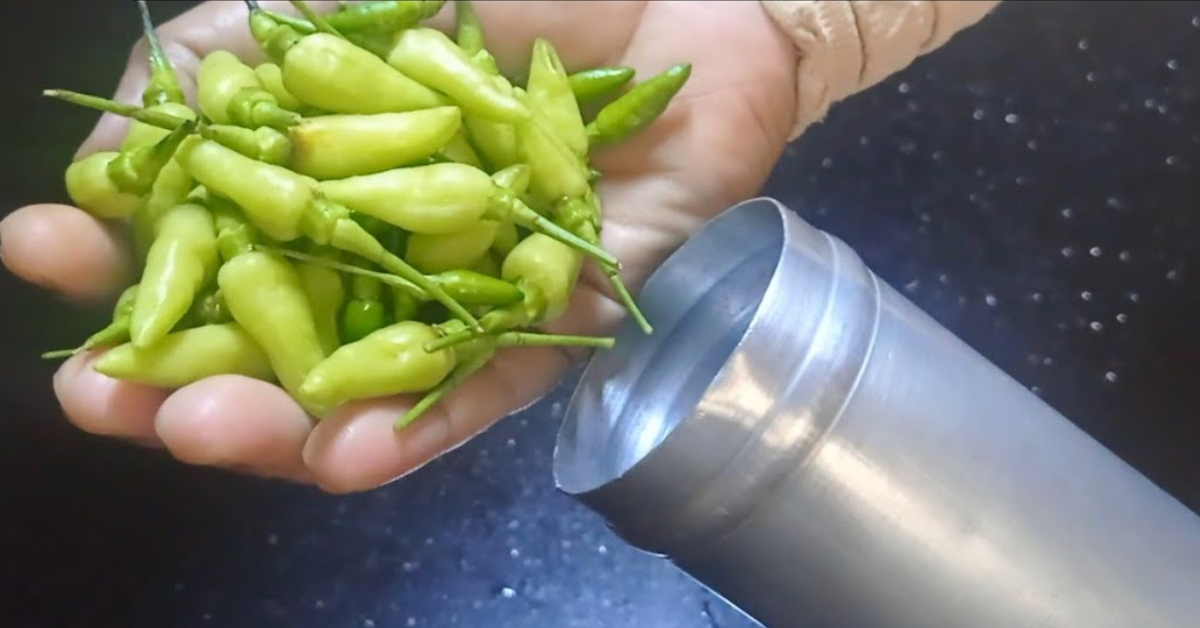 Kidilan Kanthari Mulaku Chammanthi (Chutney)