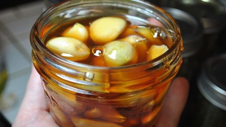 Health Benefits of Honey + Garlic