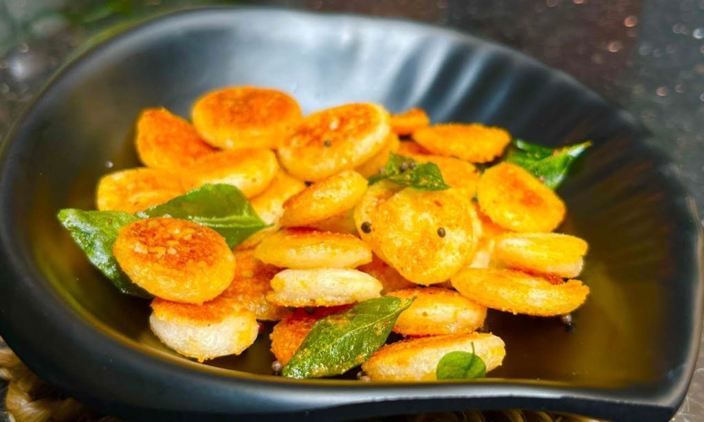 കുട്ടികളുടെ പ്രിയപ്പെട്ട ബട്ടൻ ദോശ തയ്യാറാക്കാം. Button dosa recipe